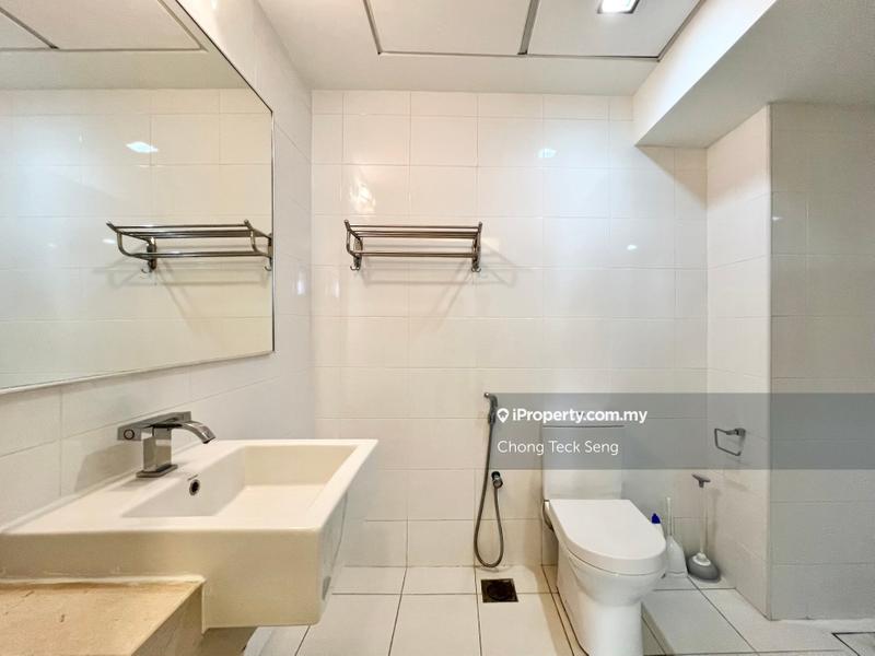 For Sale - Solaris Dutamas