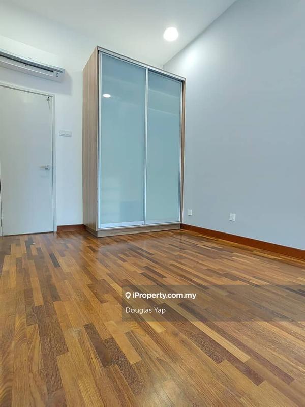 Residensi Servis untuk Disewa di Pacific Star oleh Douglas Yap - iProperty.com.my