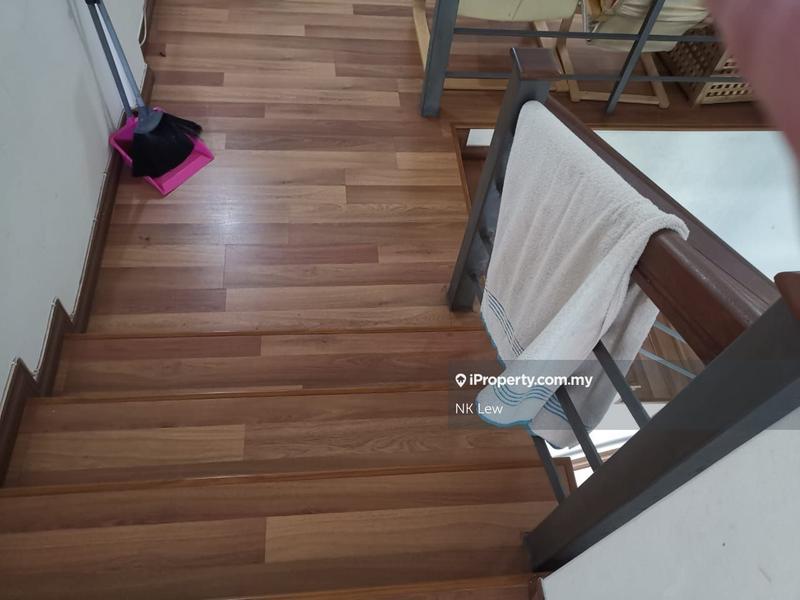 Kondominium untuk Dijual di Bayan Villa, Seri Kembangan oleh NK Lew - iProperty.com.my