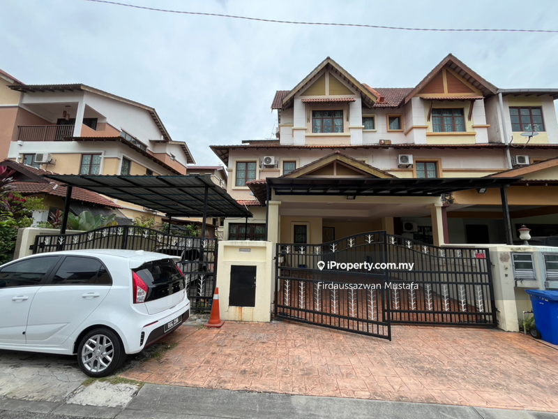 Rumah Berkembar untuk Dijual di Seksyen 27, Shah Alam oleh Firdaussazwan Mustafa - iProperty.com.my