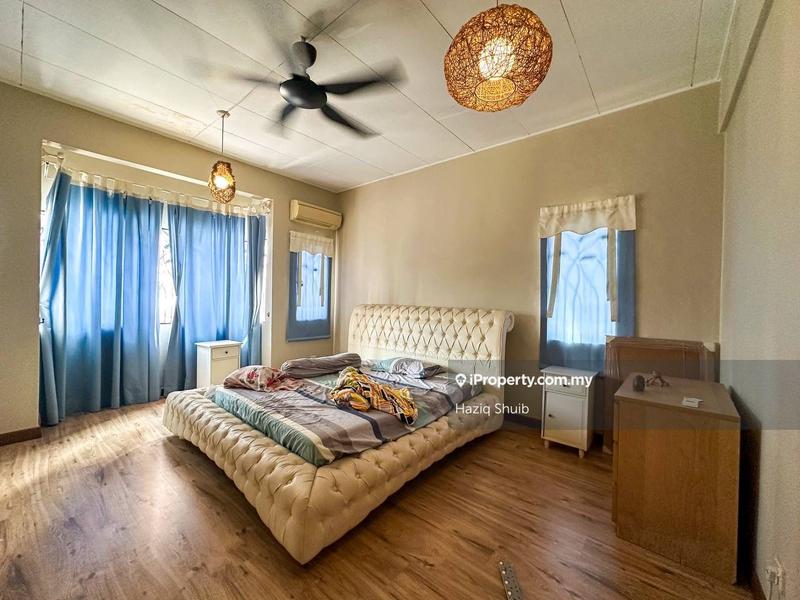 2-storey Terraced House for Sale in Taman Kelana Idaman, Ara Damansara by Haziq Shuib - iProperty.com.my