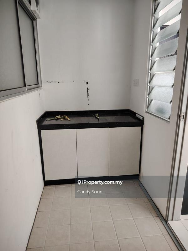Service Residence for Sale in Axis Crown by Candy Soon - iProperty.com.my