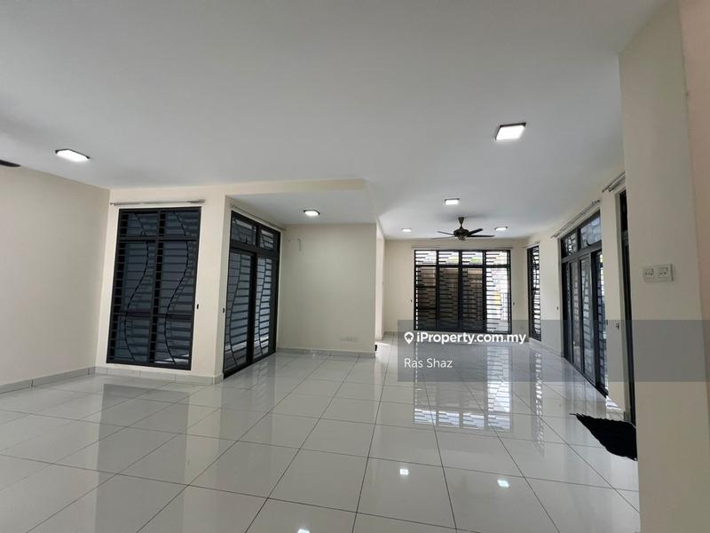 3-storey Terraced House for Sale in Laman Glenmarie, Shah Alam by Ras Shaz - iProperty.com.my