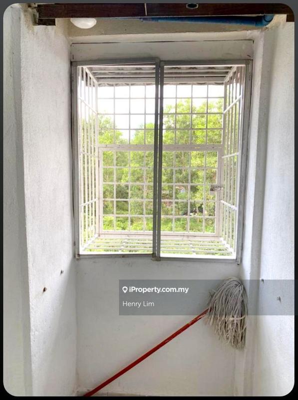 Flat for Rent in Flat Mahkota Cheras (L1 L2 L3 L4 L5) by Henry Lim - iProperty.com.my