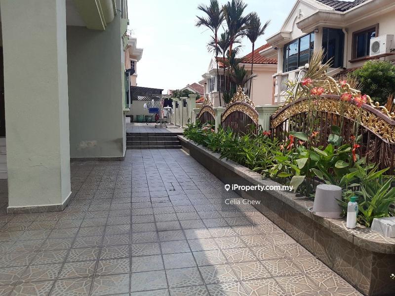 Bungalow House for Sale in Bandar Baru Klang, Klang by Celia Chew - iProperty.com.my