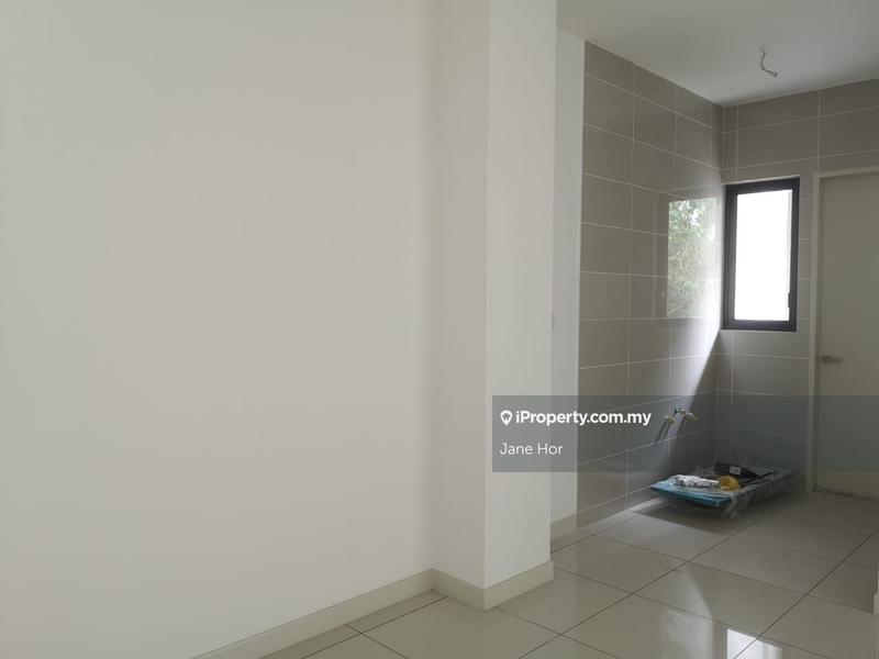 Townhouse for Sale in Bandar 16 Sierra Puchong south Ndira townhouse, Puchong by Jane Hor - iProperty.com.my