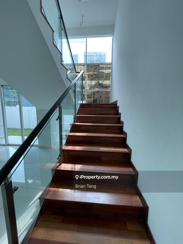 Rumah Berkembar untuk Dijual di Bayu Damansara @ PJU 10, Damansara Damai oleh Brian Tang - iProperty.com.my