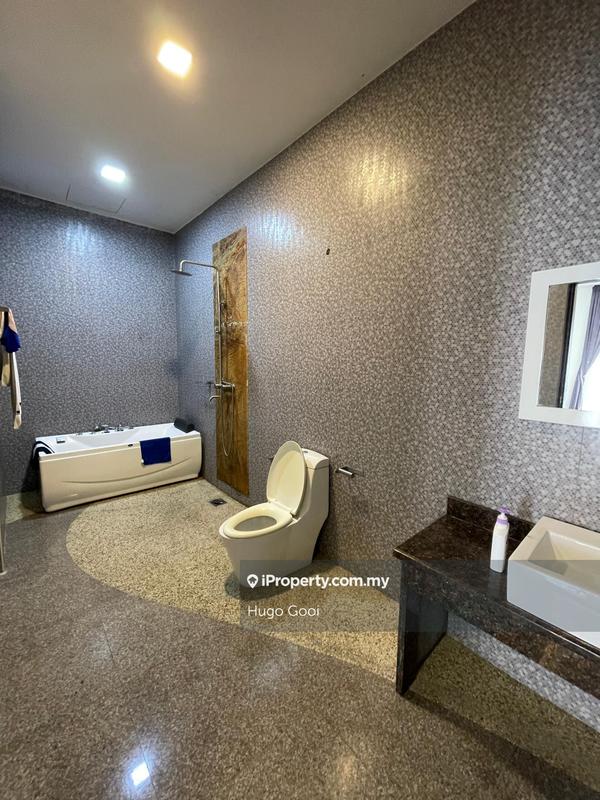 Banglo untuk Dijual di Country Heights, Kajang oleh Hugo Gooi - iProperty.com.my