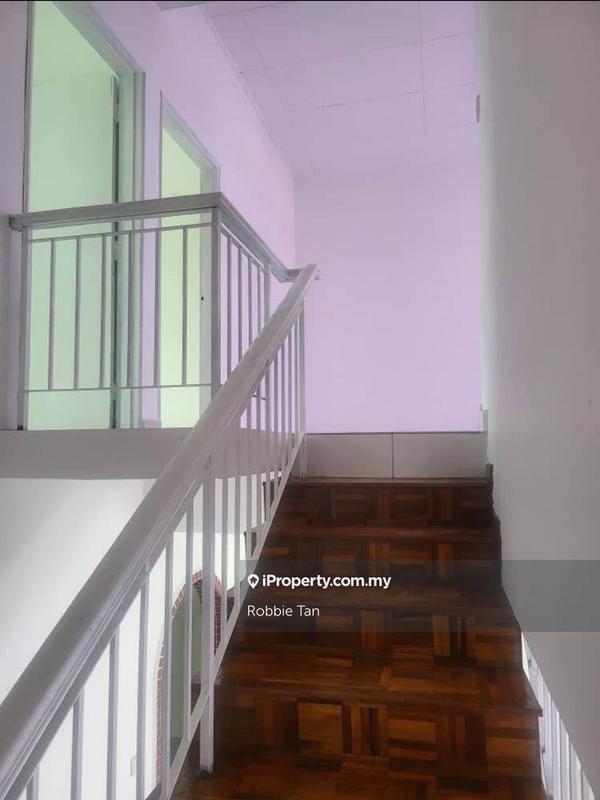 Rumah Berangkai 2 Tingkat untuk Dijual di Taman Puteri Wangsa, Ulu Tiram oleh Robbie Tan - iProperty.com.my
