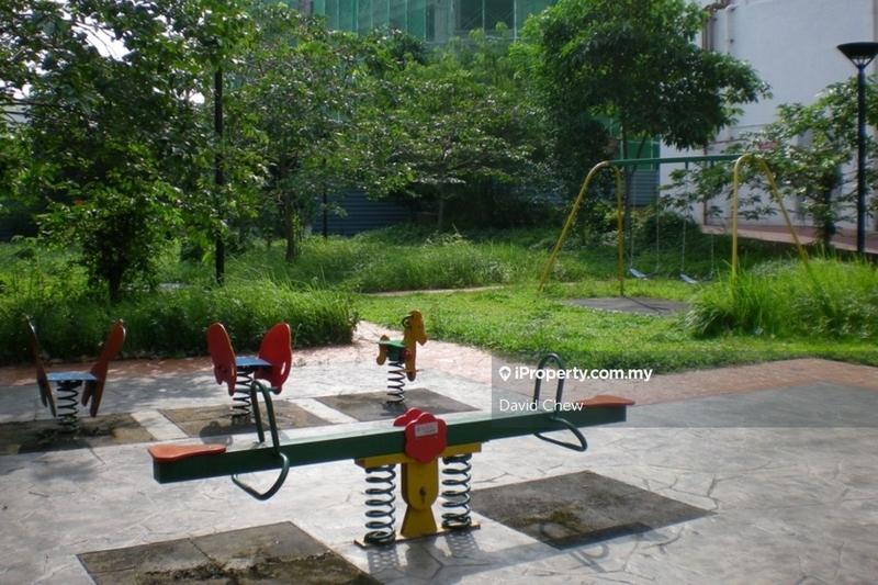 Service Residence for Sale in Diamond Residences by David Chew - iProperty.com.my