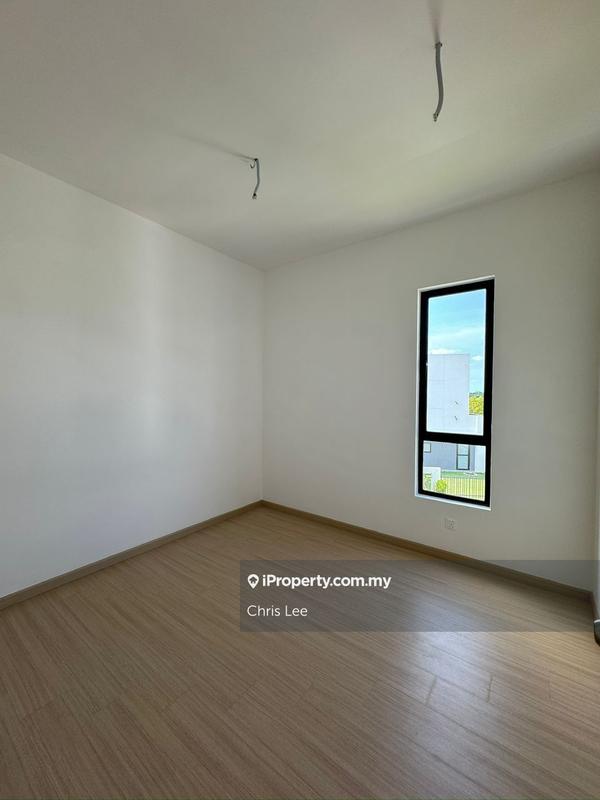 Rumah Teres untuk Dijual di Eco Sanctuary, Telok Panglima Garang oleh Chris Lee - iProperty.com.my