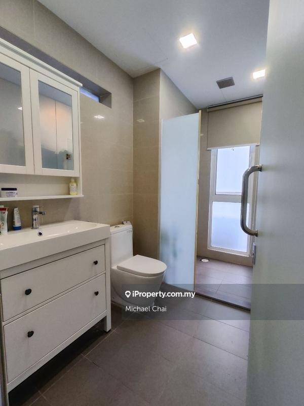 Bungalow House untuk Dijual di Jalan Villa 2/1, Lake Front Villa, Cyberjaya oleh Michael Chai - iProperty.com.my