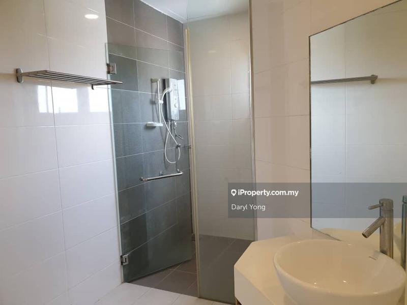 Service Residence for Sale in Crest Residence by Daryl Yong - iProperty.com.my