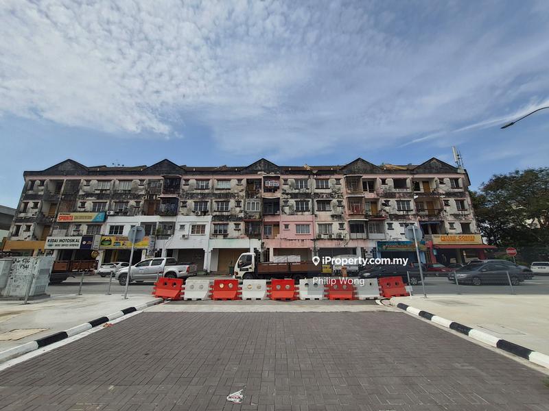 Pangsapuri untuk Dijual di Taman Serdang Raya Seksyen 3 Apartment oleh Philip Wong - iProperty.com.my