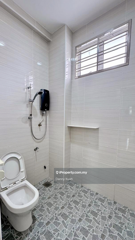 Rumah Berkembar untuk Dijual di Taman Sialang, Tangkak oleh Danny Kuah - iProperty.com.my