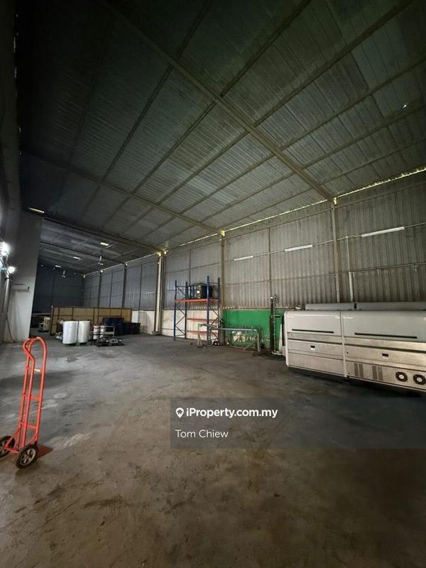 Kilang Berkembar untuk Dijual di Taman Desa Cemerlang, Ulu Tiram oleh Tom Chiew - iProperty.com.my