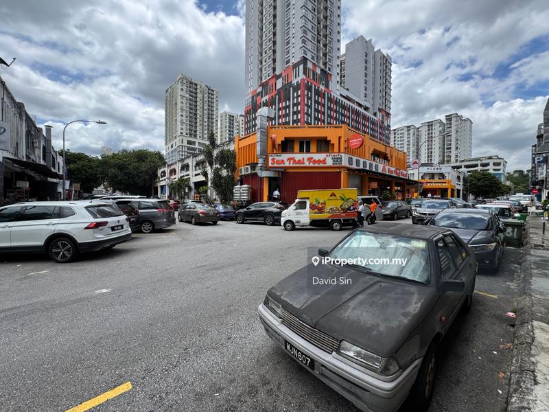 For Rent - Ground Floor Shop, Bandar Menjalara, Kepong, Adjacent to Manjalara Dua and Plaza Menjalara
