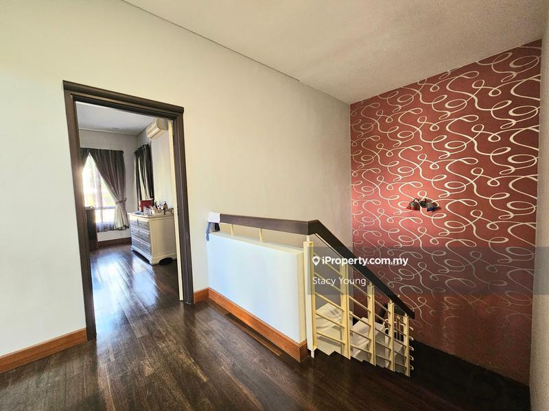 Rumah Berkembar untuk Dijual di Batu 9, Cheras oleh Stacy Young - iProperty.com.my