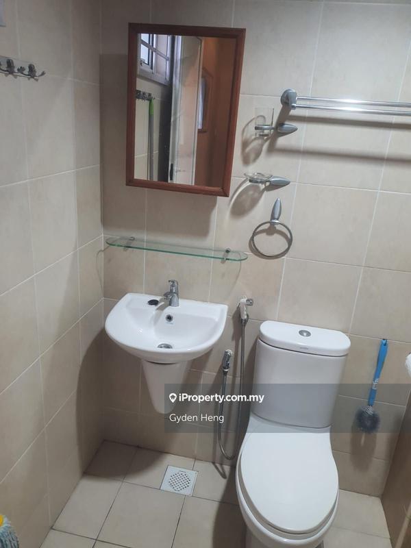 Service Residence for Sale in Pangsapuri Tanah Emas (Golden Sands) by Gyden Heng - iProperty.com.my