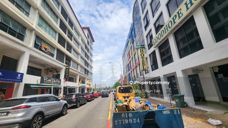 Shop-Office for Sale in SS7, Petaling Jaya by Yoong Shiun Yan - iProperty.com.my