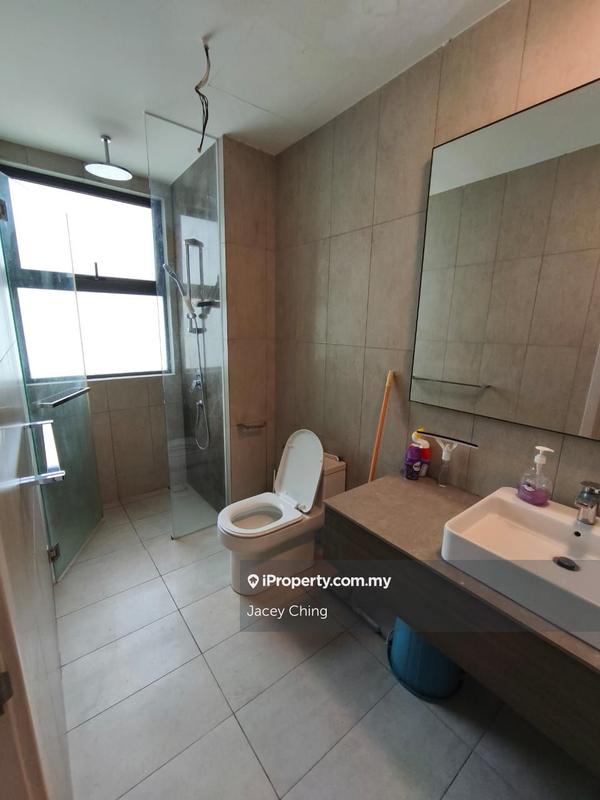 Kediaman Servis untuk Disewa di Datum Jelatek (LINQ Sky Residence) oleh Jacey Ching - iProperty.com.my