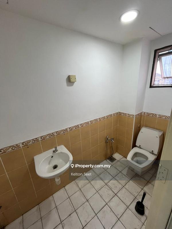 Apartment for Sale in Anggerik Villa 2 by Kelton Seet - iProperty.com.my