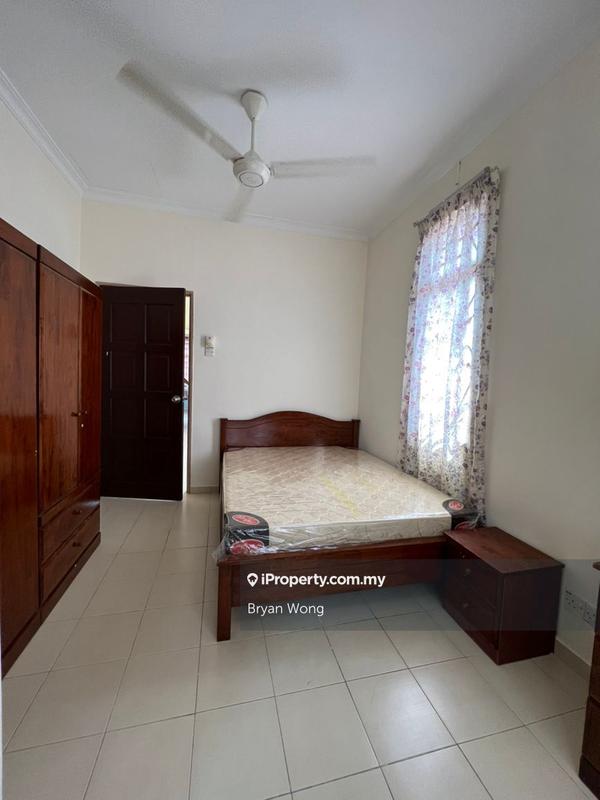 Rumah Teres 2-Tingkat untuk Dijual di Taman Puncak Saujana, Kajang oleh Bryan Wong - iProperty.com.my