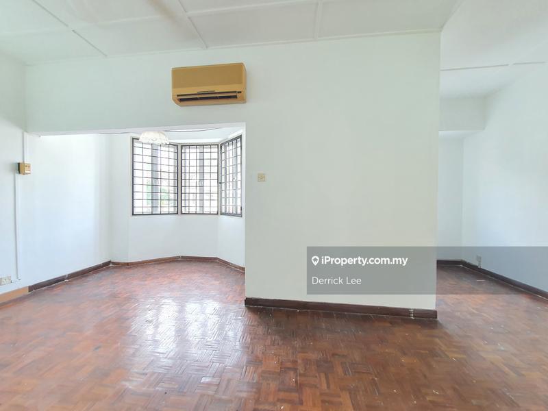 Rumah Berangkai 2 Tingkat untuk Dijual di Usj 2, Subang Jaya oleh Derrick Lee - iProperty.com.my