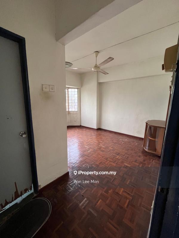 Apartment for Sale in Pangsapuri Seri Gembira by Pon Lee Miin - iProperty.com.my