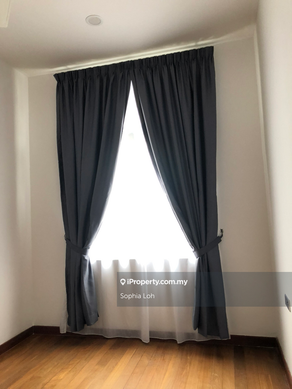 Rumah Berkembar untuk Dijual di Seri Kembangan, Selangor oleh Sophia Loh - iProperty.com.my