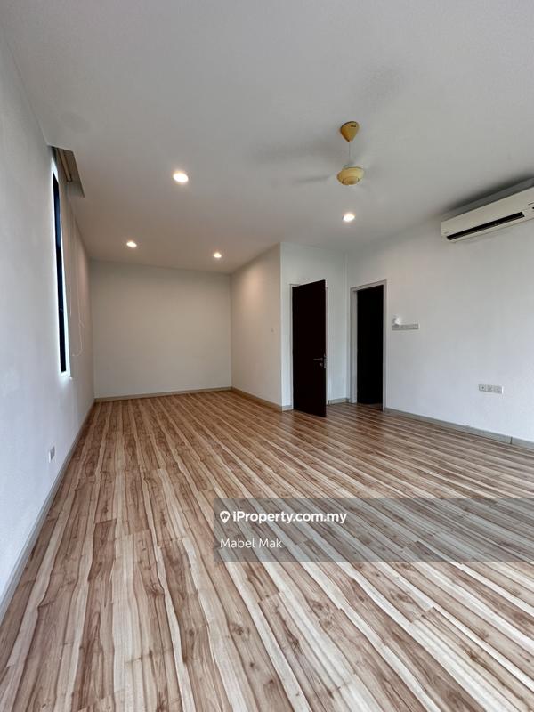 Rumah Berkembar untuk Dijual di Taman Bukit Serdang, Seri Kembangan oleh Mabel Mak - iProperty.com.my