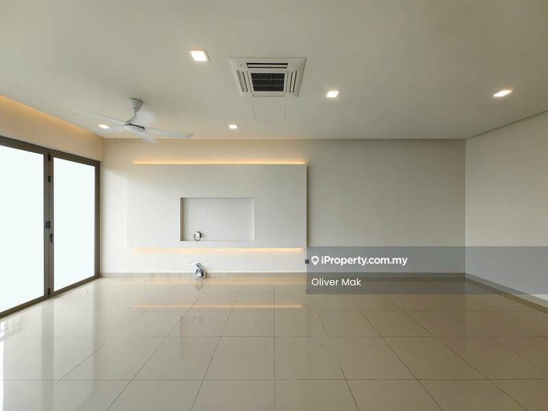 Condominium for Sale in KM1 East by Oliver Mak - Living Room - iProperty.com.my