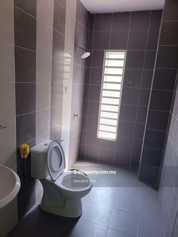 Townhouse for Sale in Taman Permatang Maju, Sitiawan by Vincent Har - iProperty.com.my