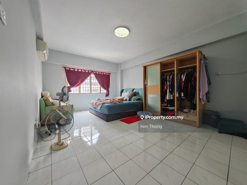 For Sale - Endah Ria