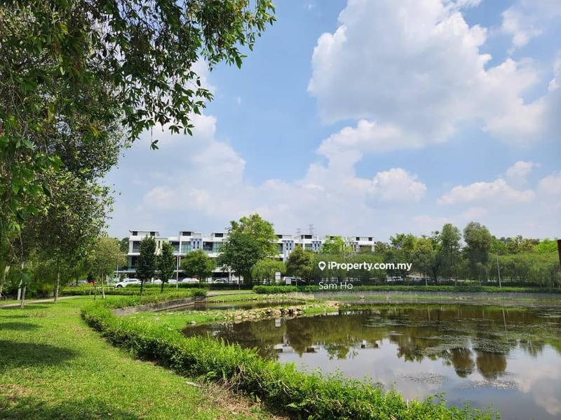 Rumah Teres 3-Tingkat untuk Dijual di USJ Heights, Subang Jaya oleh Sam Ho - iProperty.com.my