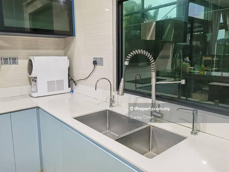 Semi-Detached House for Sale in Lake Edge, Puchong by Carrey Chiah - iProperty.com.my