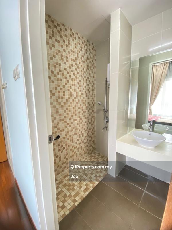 Condominium for Rent in Gaya Bangsar by Joe - Bathroom - iProperty.com.my
