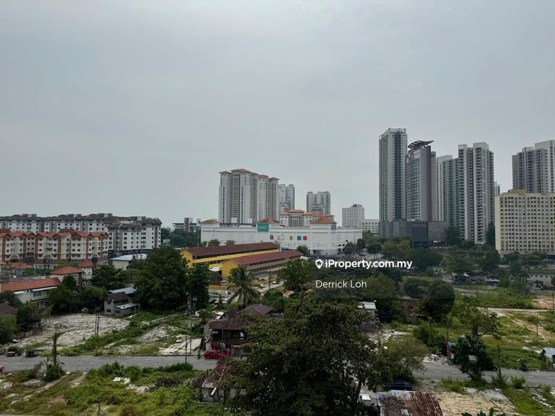 Townhouse for Rent in Tanjung Bungah, Penang by Derrick Loh - iProperty.com.my