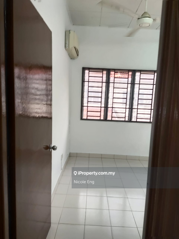 Rumah Teres 2-Tingkat untuk Dijual di Taman Puchong Tekali, Puchong oleh Nicole Eng - iProperty.com.my