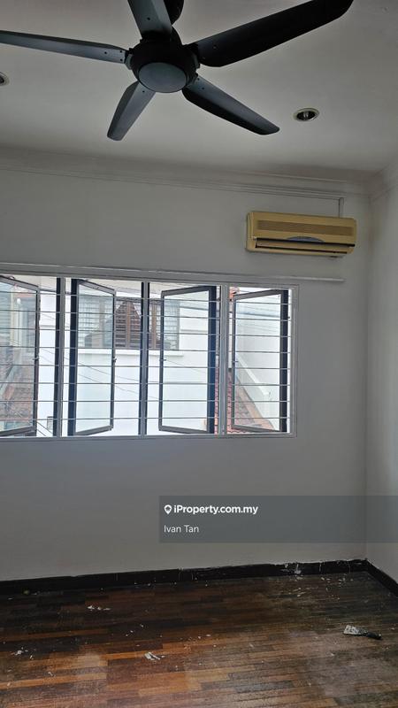 Rumah Berangkai 2 Tingkat untuk Disewa di Bandar Puteri Puchong, Puchong oleh Ivan Tan - iProperty.com.my
