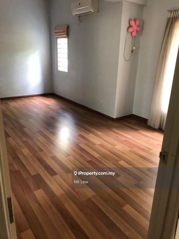 Kondominium untuk Dijual di Bayan Villa, Seri Kembangan oleh NK Lew - iProperty.com.my