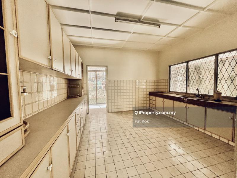 Bungalow House for Sale in Taman Tun Dr Ismail, Kuala Lumpur by Pat Kok - iProperty.com.my