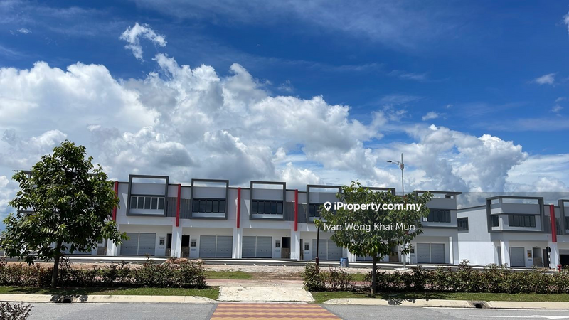 Shop for Sale in Bandar Baru Salak Tinggi, Sepang by Ivan Wong Khai Mun - iProperty.com.my