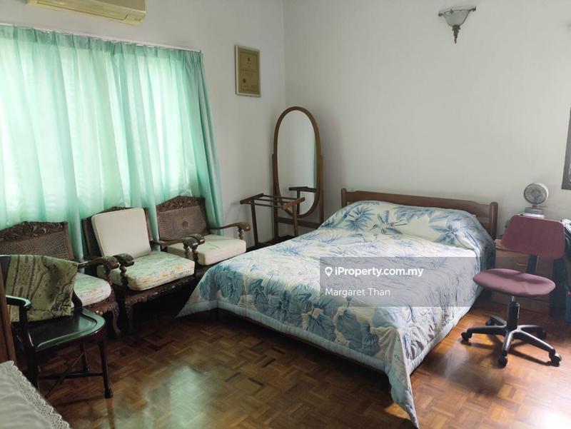 Rumah Berkembar untuk Dijual di SS 21, Damansara Utama, Petaling Jaya oleh Margaret Than - iProperty.com.my