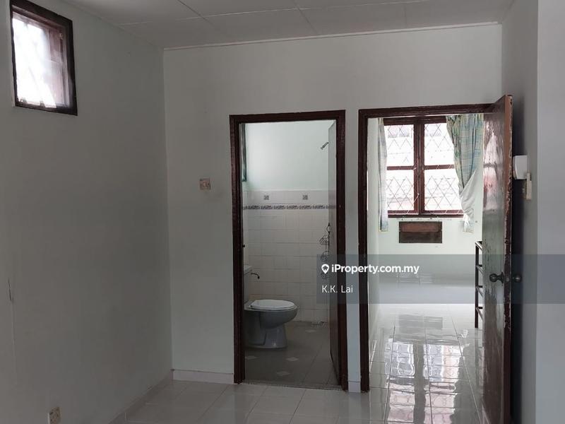 Rumah Teres 1.5-Tingkat untuk Dijual di Bandar Kinrara Seksyen 2, Bandar Kinrara oleh K.K. Lai - iProperty.com.my