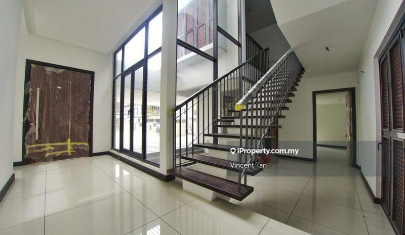 Rumah Berkembar untuk Dijual di Elmina, Shah Alam oleh Vincent Tan - iProperty.com.my