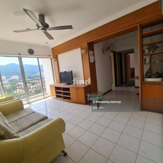 For Rent - Villa Emas