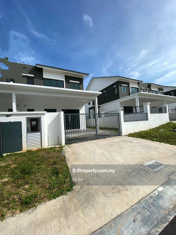 Rumah Berkembar untuk Dijual di Taman Scientex Rawang, Rawang oleh Ka Ee - iProperty.com.my