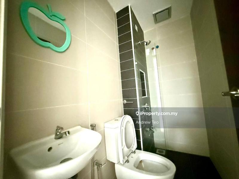 Rumah Berangkai 3 Tingkat untuk Dijual di Taman Seri Austin, Tebrau oleh Andrew Teo - iProperty.com.my