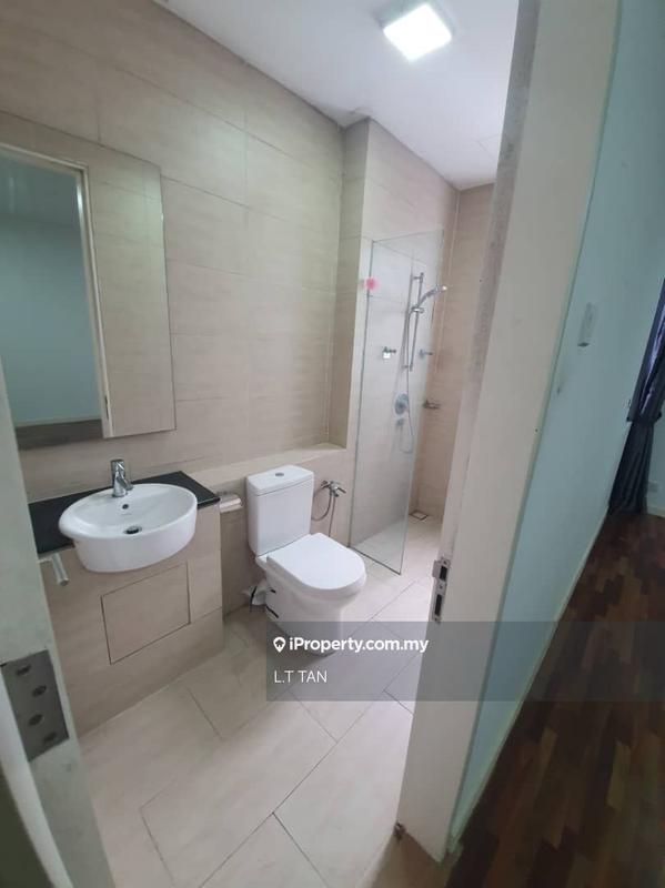 Rumah Teres 3-Tingkat untuk Dijual di Lake Fields, Sungai Besi oleh L.T TAN - iProperty.com.my